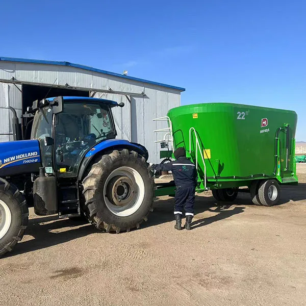 Vertical TMR Feed Mixer for Farm Use Designed to Mix Banana Peel and Other Cattle and Sheep Feeds