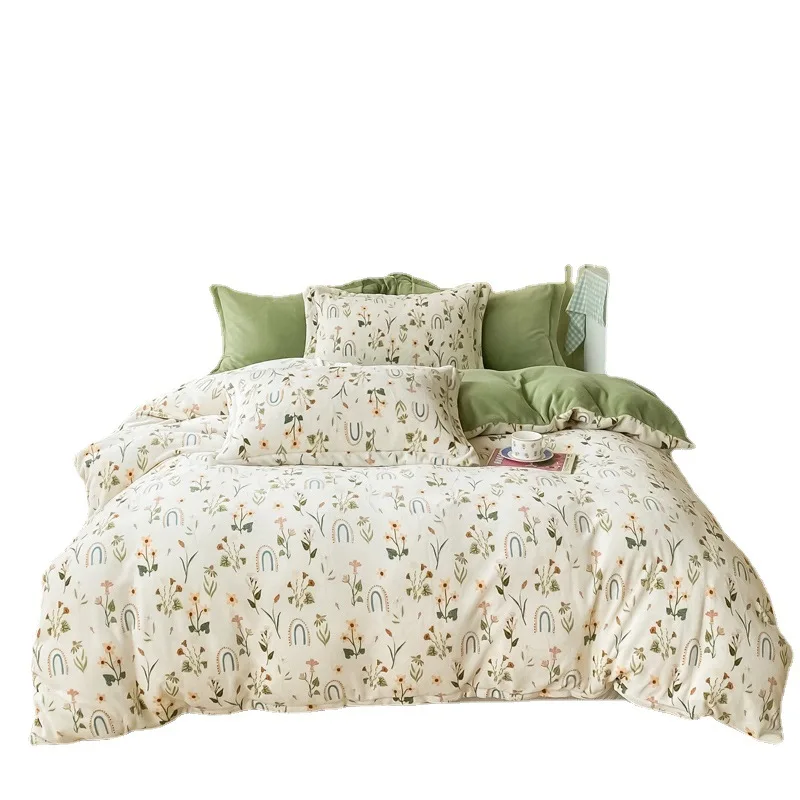 Оптовая продажа по заводской цене новый тип толстого постельного белья с принтом бархатное теплое четырехкомпонентное постельное белье Бархатный комплект