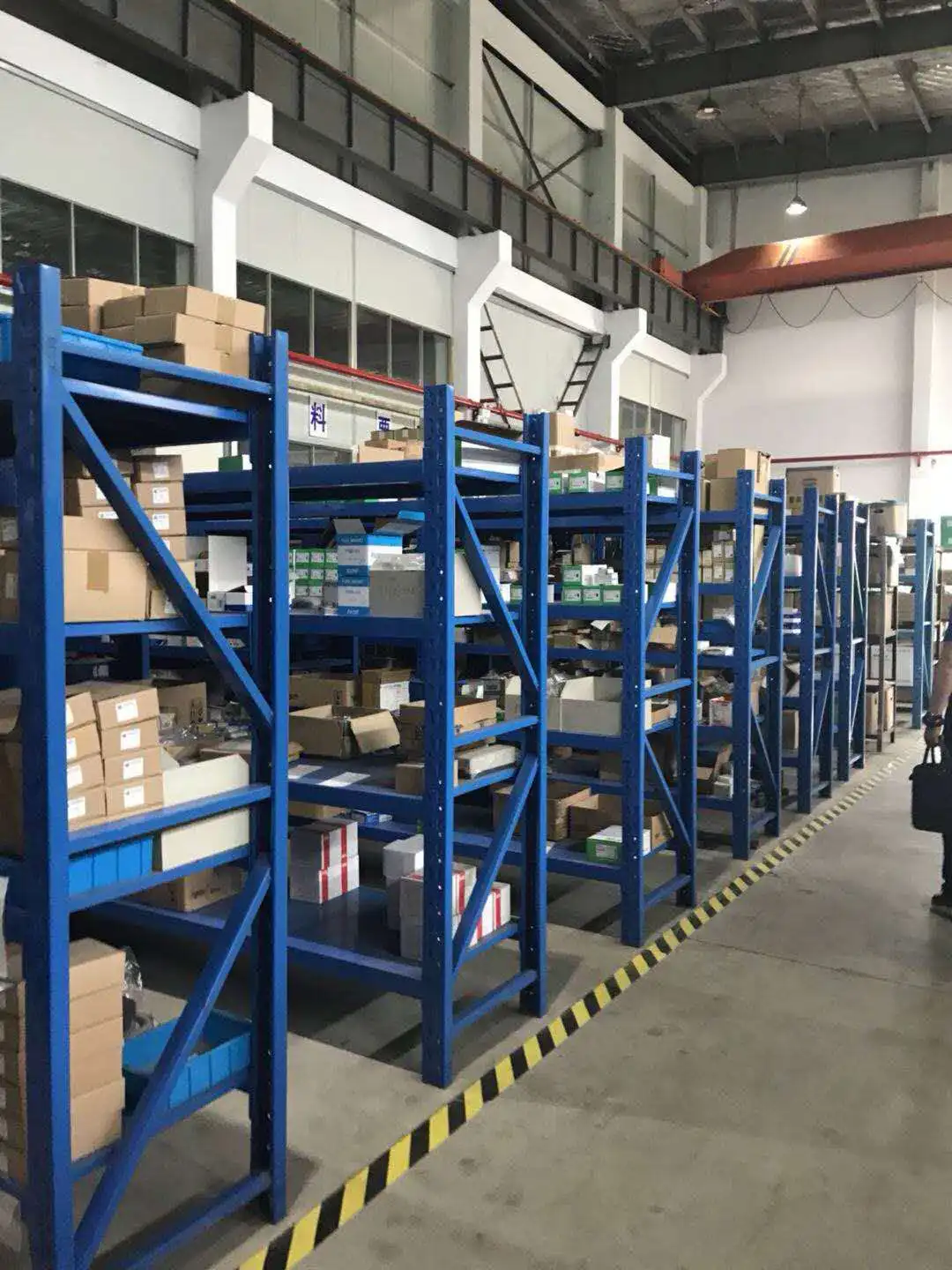 Commercial Hotel Cloth Transportation Garment Hanging Machine for Laundry Equipment