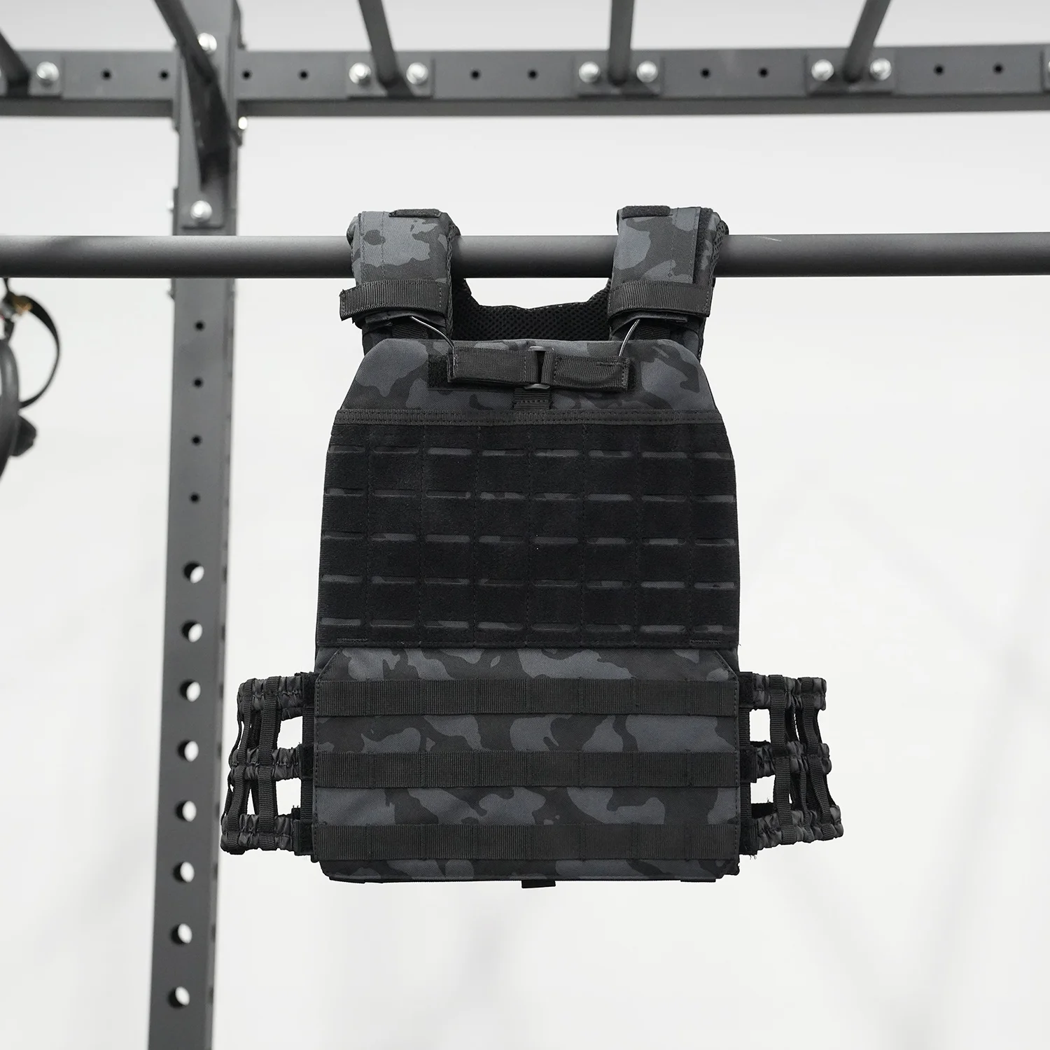 Black Adjustable Running Fitness Workout Tactical  Weight Vest for men  Gym Unisex Training steel plate Oxford 600D