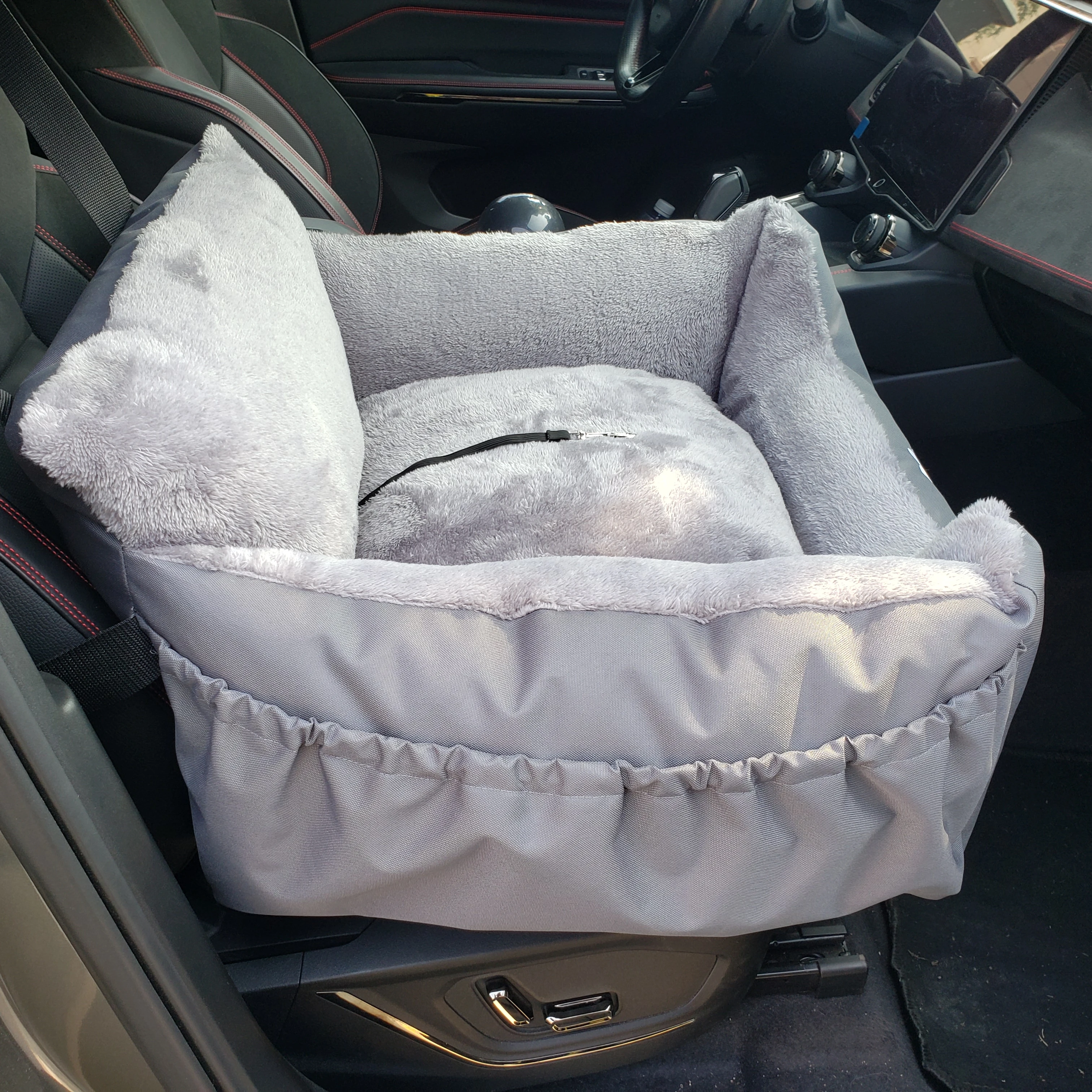 Detachable Washable Pet Booster Car Seats With Storage Pockets Adjustable Clip-On Leash Small Dog Under 25LBS At Car Seat