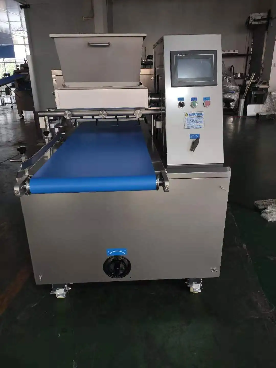 Huide Industrial Biscuit Maker Line Cookie Production Line Bakery Biscuit Equipment Macaron Cookie Making Machine