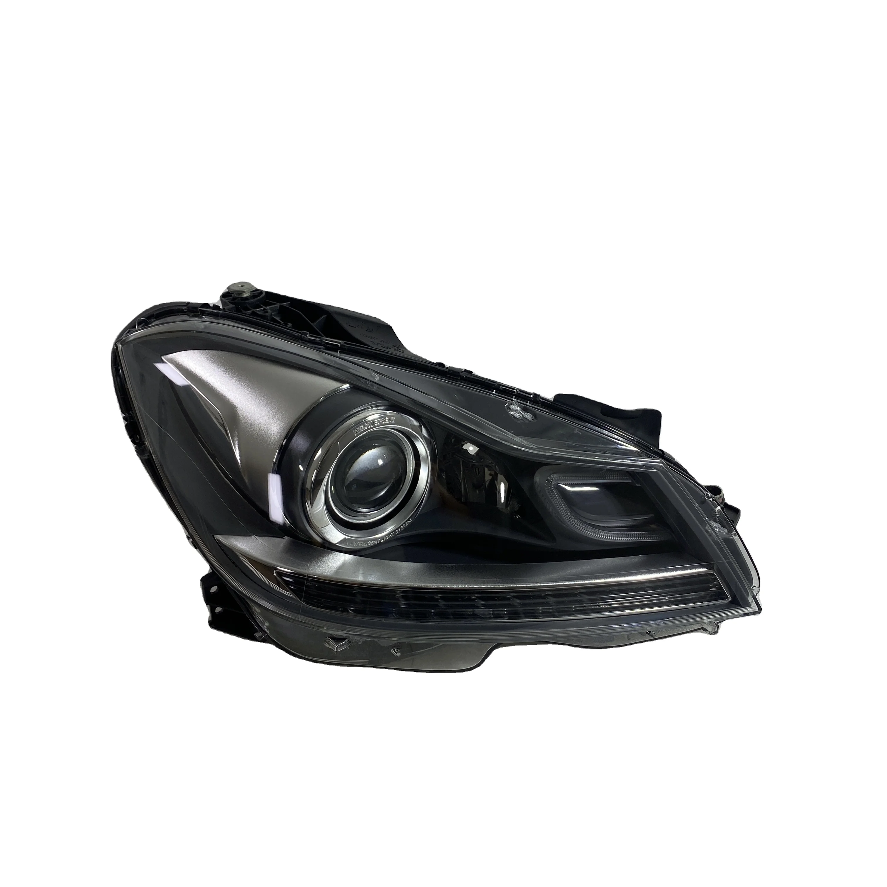 High Quality Xenon Light Source Headlights for Mercedes Benz C-Class W204 2011-2013  Long-lasting Expiry Date