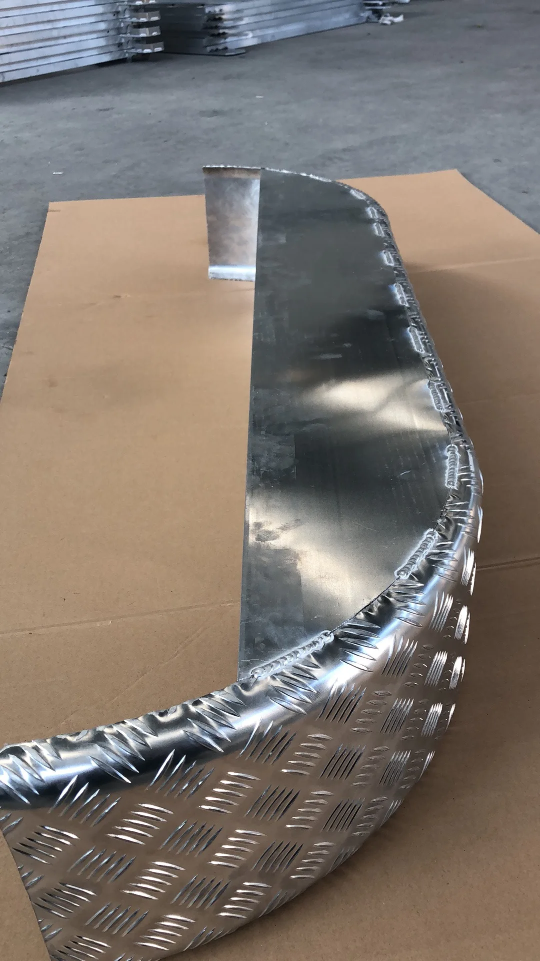 Брызговики для прицепа 10 дюймов, алюминиевый сплав/крыло (пара)