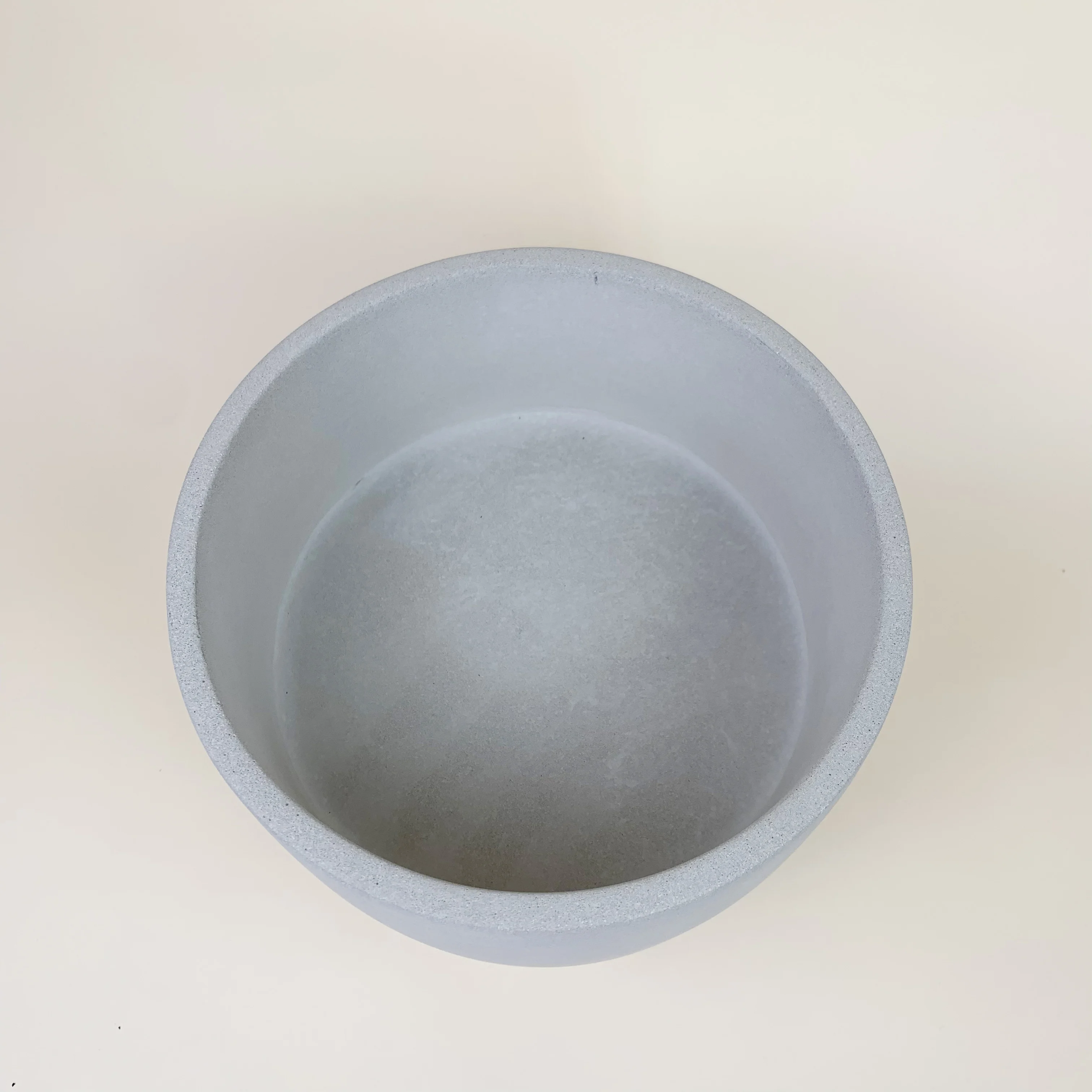 China Supplier Cement Concrete Modern Chocolate Large Fruit Decorative Bowl
