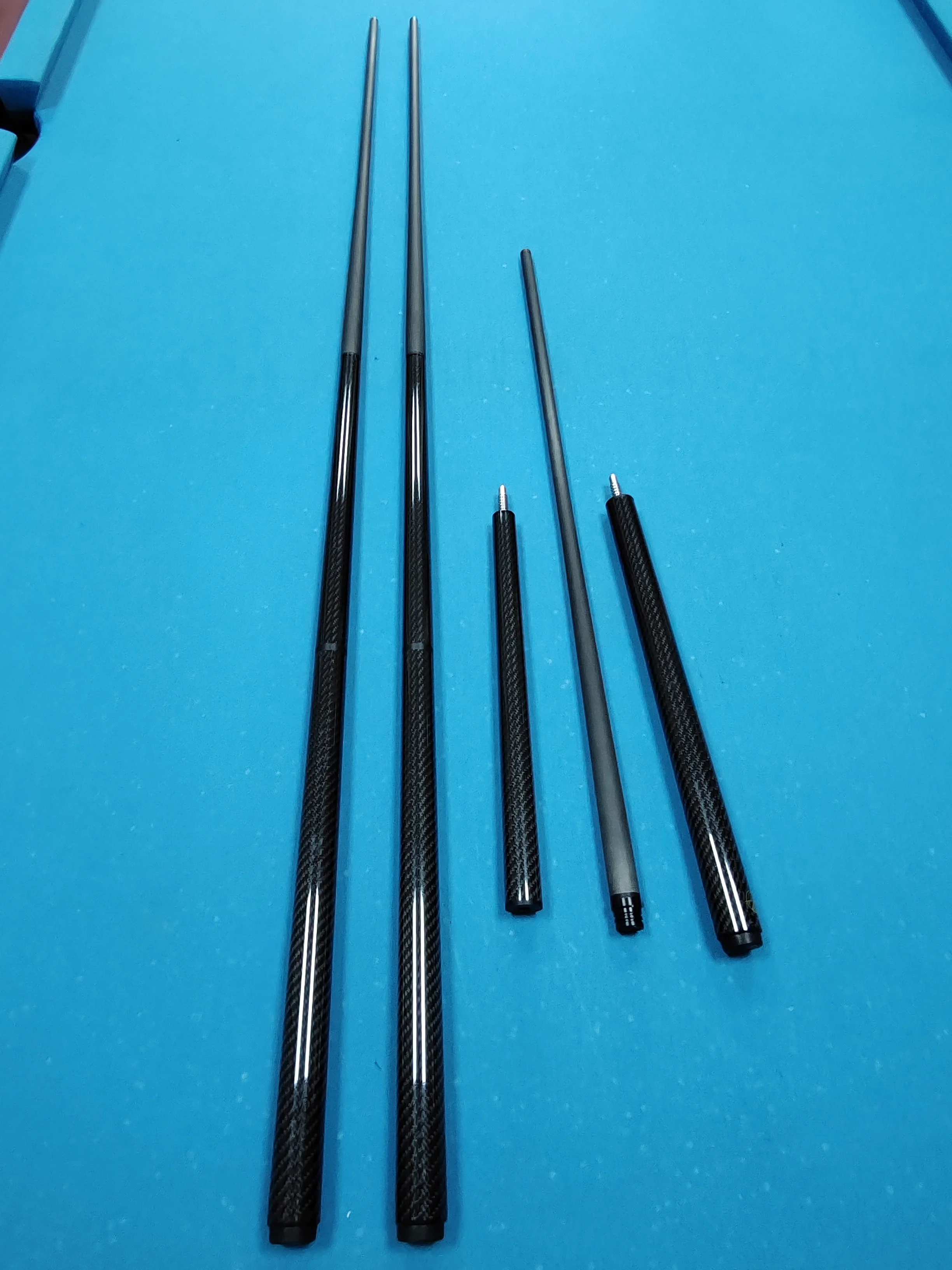 Carbon Fiber Break and Jump Cue With Protective Cover for Wholesale Factory Direct Sale