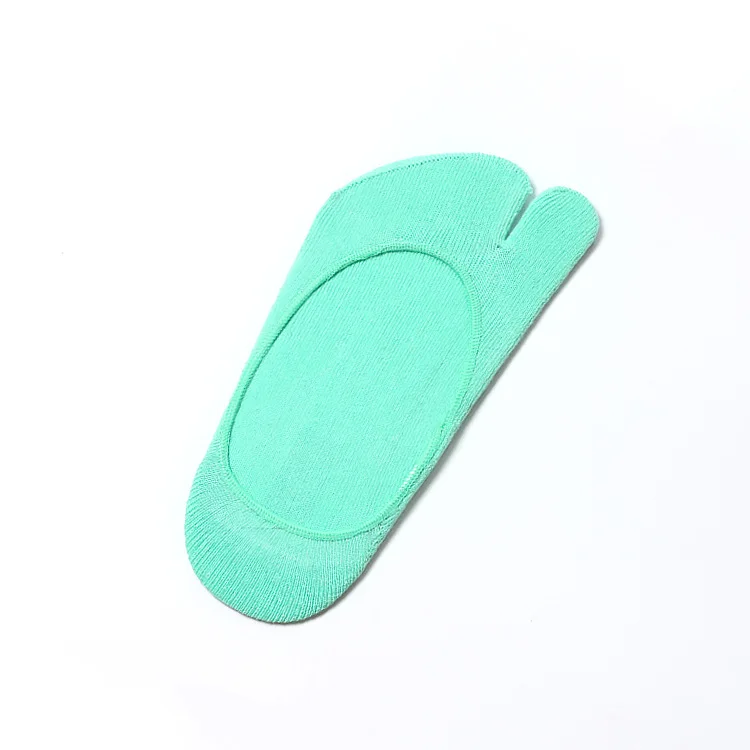 
Solid Color Two Toes Anti Slip Invisible Japanese Flip Flops Women Socks 