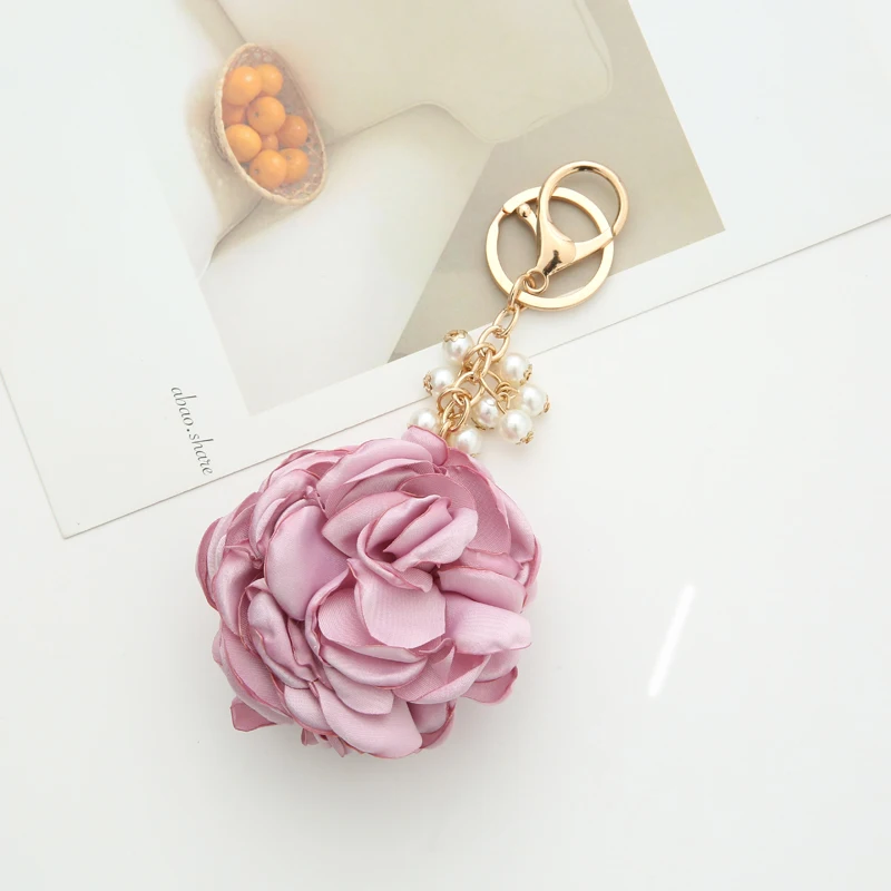 
Cute Flower Luxury Custom Bag Car Key Chain for Ladies with Pearl Pendants Keyring Acessories for Promotion 1009B 