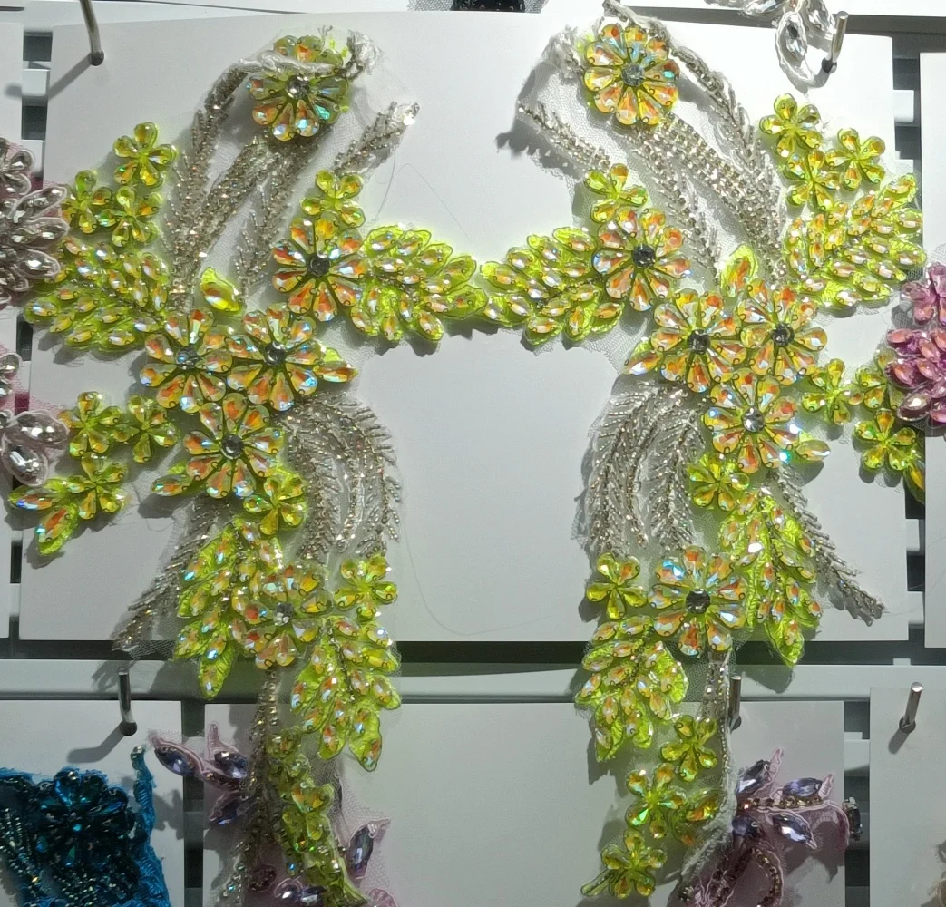 AFFNINTY Luxury High-end Custom Made Handcrafted embroidery Rhinestone Applique For Bridal dress couture dance costume