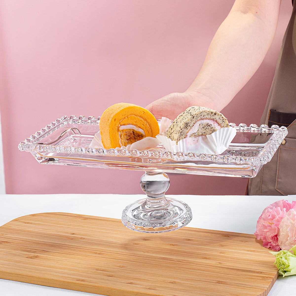 OEM/ODM Shape Heart Border Tableware And Kitchenware Exquisite Crystal Glass Fruit Bowl/Plate With Stand Glass Candy Dishes