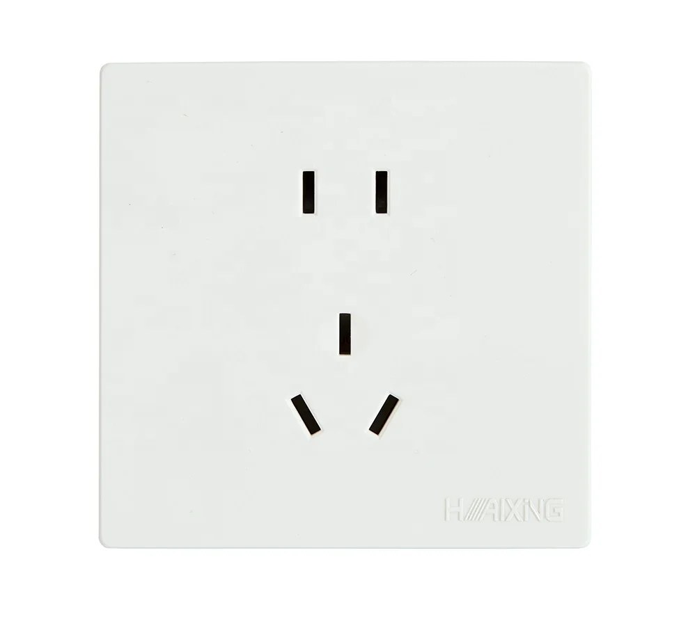 CZE-1 Professional Five-Hole Socket IP22 250V 10A for Marine Applications