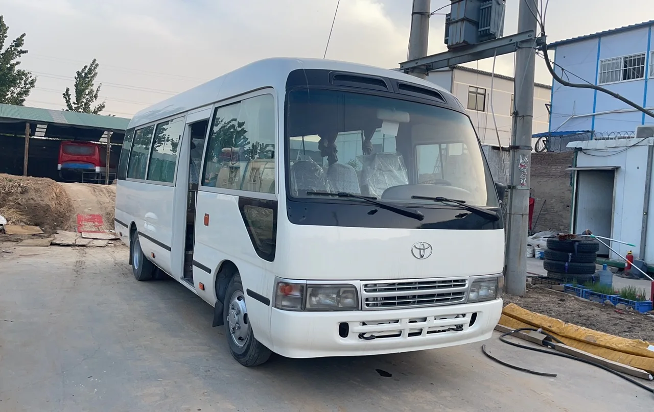 Second Hand 18 Seater Bus Mini Bus Coaster Right Hand Drive