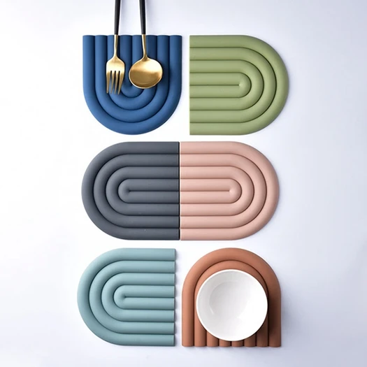 Custom Logo Wholesale Non Slip Removable esteras silicona Rainbow Cup Coaster Pot Holder Kitchen Accessories Silicone Coasters