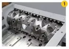 Fiberglass shredder with UK standard for glass recycling