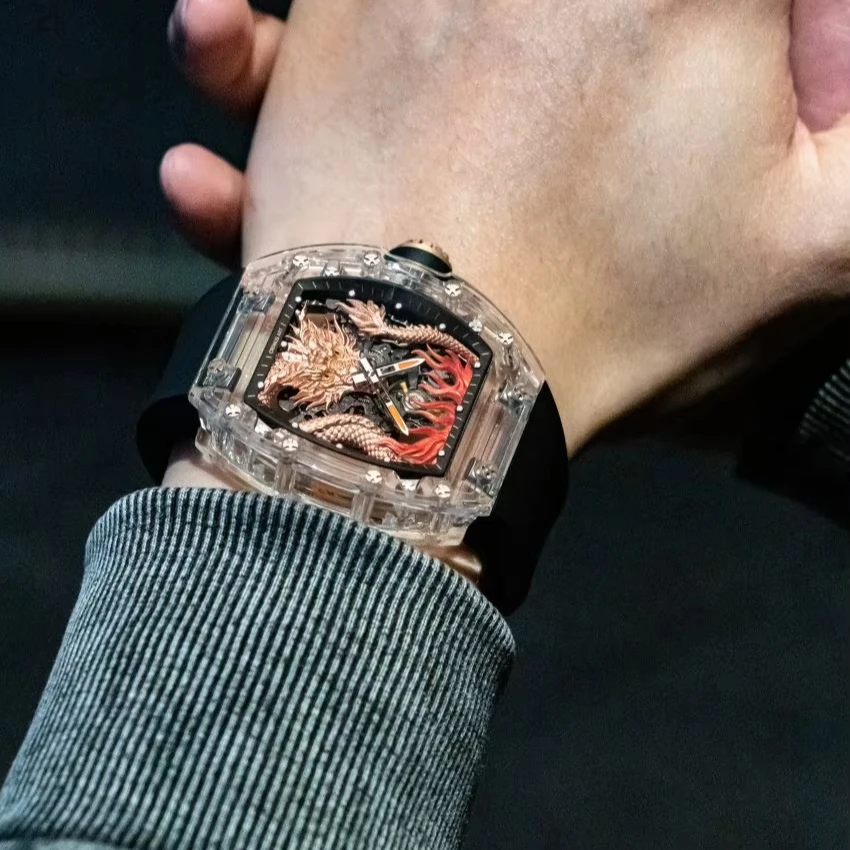 Luxury Designer Watches for Men Cool dragon elements, three-dimensional pattern with Crystal Case and Top Quality