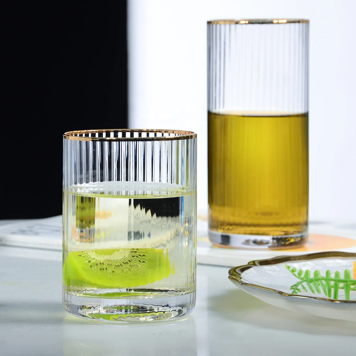 Customized Optic Decoration Crystal Old Fashioned Whiskey Glass Tumbler Juice Water Highball Glass With Gold Rim