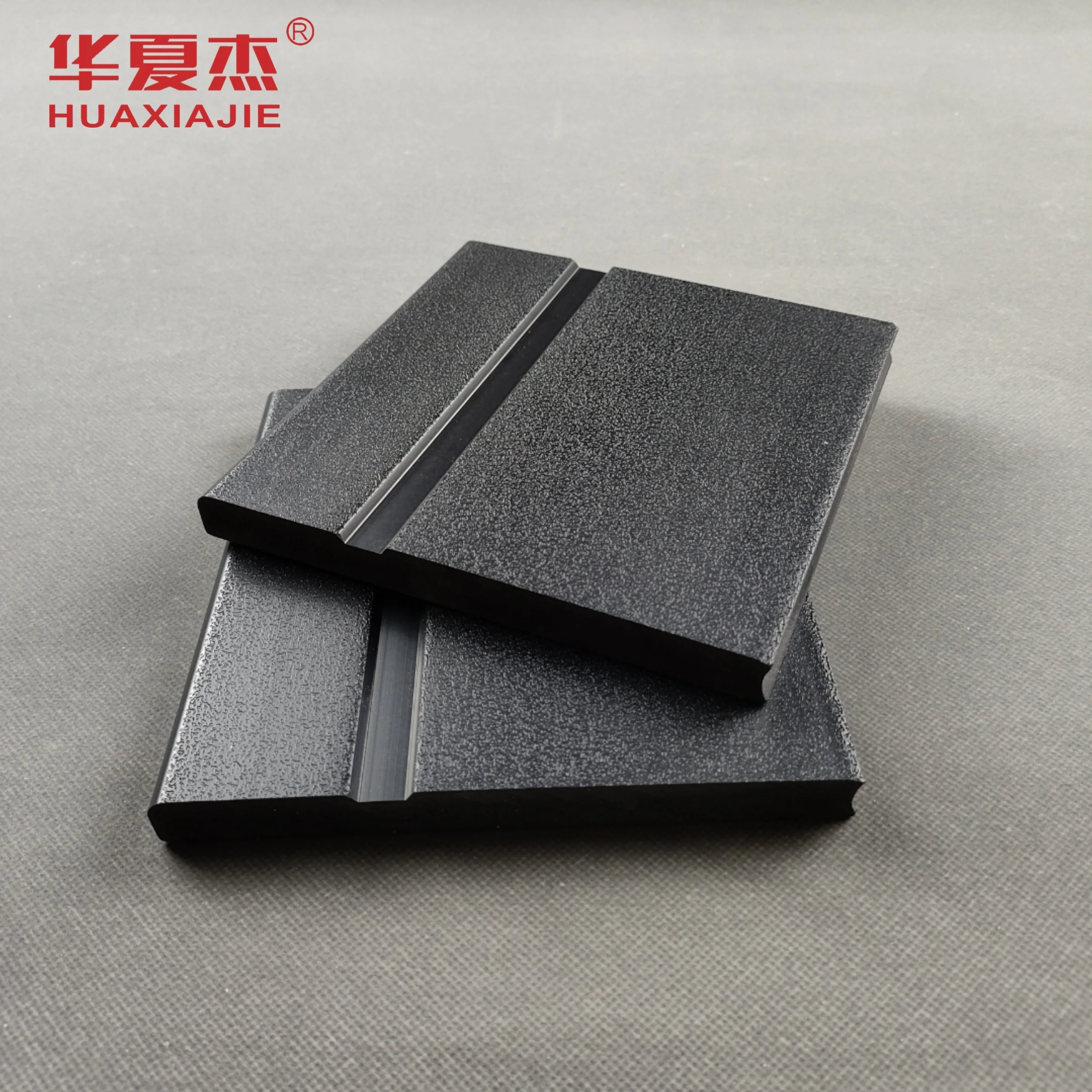 Wholesale pvc skirting board waterproof vinyl baseboard trim black decoration material