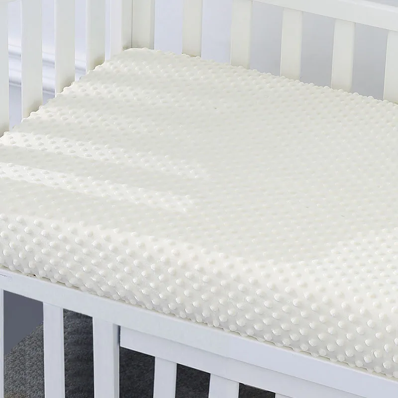 OEM/ODM baby bedding set with dots cold proof bassinet sheets comfortable antiskid baby fitted crib sheet