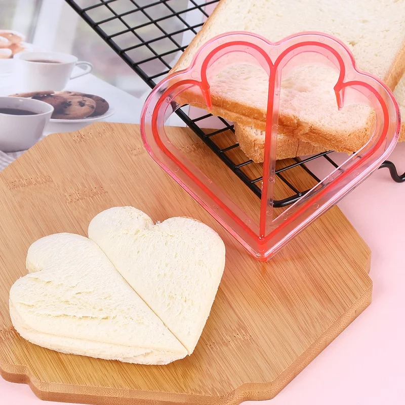 Food grade different plastic sandwich mold cookie cutters baking bread food mold mini cute cartoon cake mold