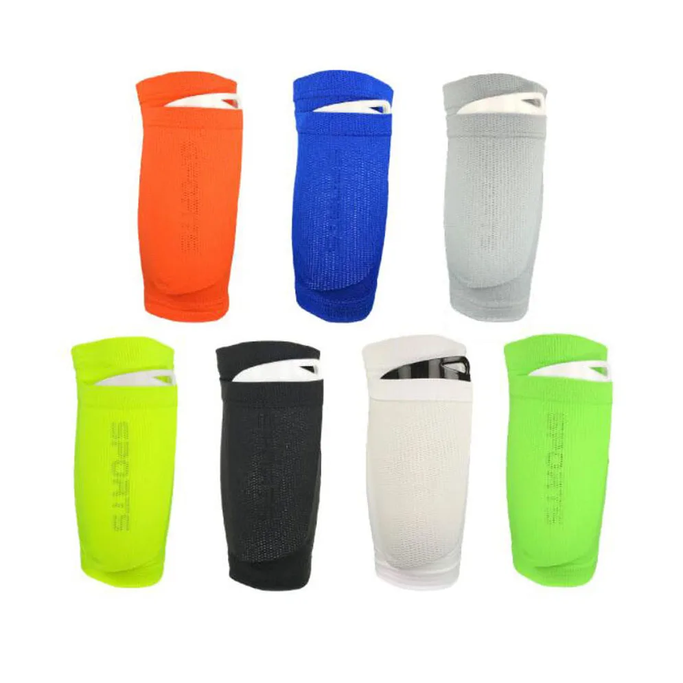 HYL-1038 wholesale custom football keep warm shin pads socks for men