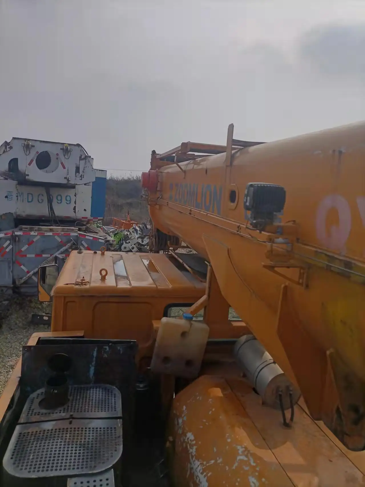 Low Price Good Performance Hydraulic Mobile Truck Crane Second Hand Zoomlion 55Ton Crane Used Crane Truck For Building