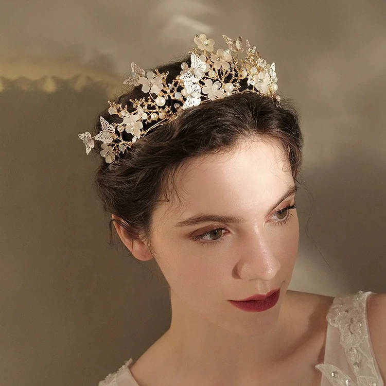 Wholesale custom fashion crowns for bouquets Hot sale metal crowns of pearl alloy butterfly and flower crown headband