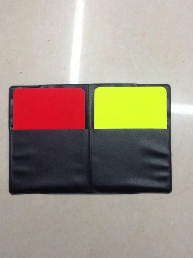 Wholesale Referee Cards Notebook PVC Soccer Warning Cards Referee Couch Foul Yellow Red Cards Football Soccer Training Equipment