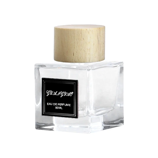 New Design Black And White 50ml Perfume Bottle 100ml Square Frosting Glass Bottle With Luxury Wooden Cover