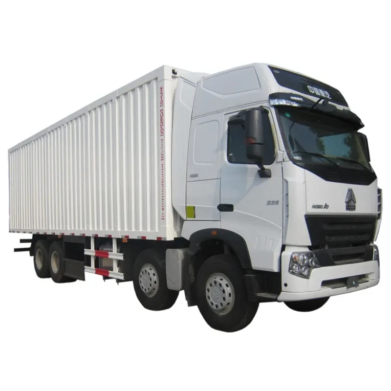 Used Sinotruck Howo 8X4  Van Cargo Truck Used Box Van Container Cargo Truck For Sale