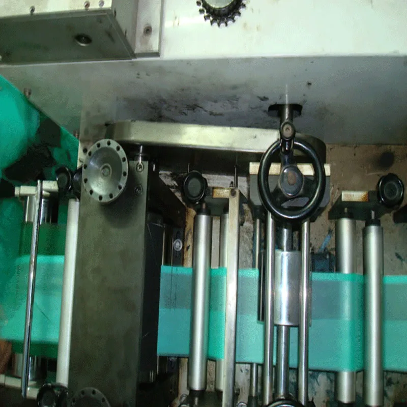 
Disposable PE nurse surgical medical doctor cap making machine 