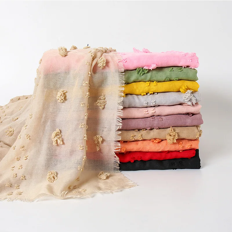 New Arrival Dubai Muslim Women Cotton Solid Color Flower Pom Pom Scarf Shawl Elegant Women Hijab Scarf with Flower