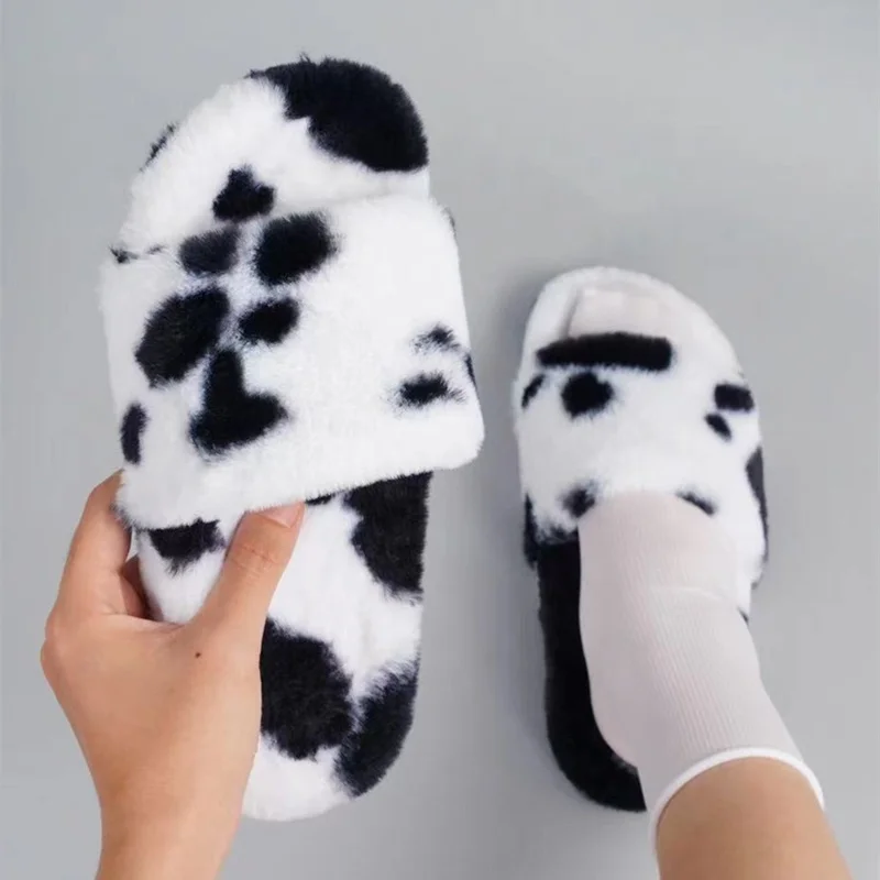Light Soft Dairy Cow Print Fur Slippers Winter Warm Plush Shoes Slides for Women Girls House Flat Slides Wholesale