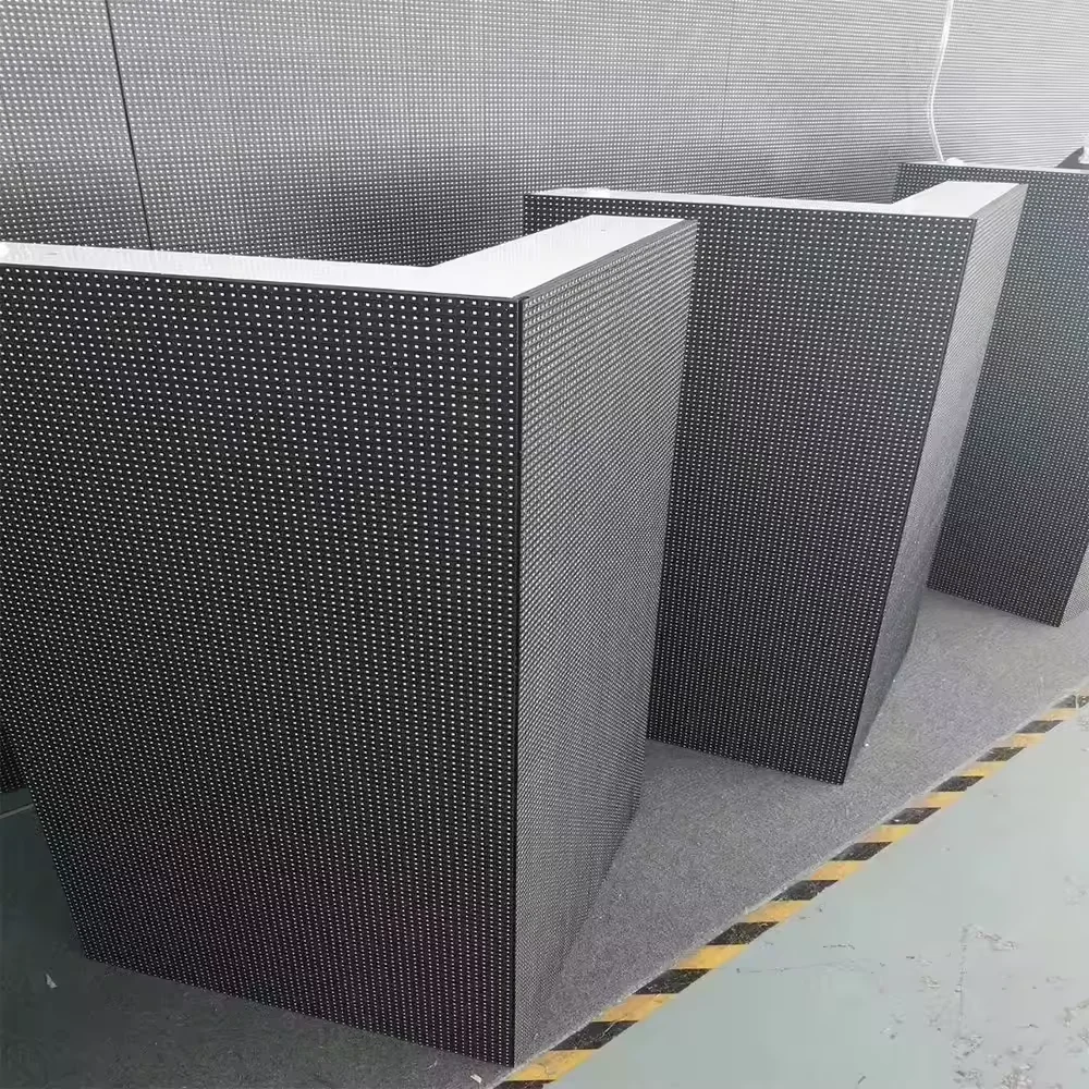 90 Degree Wall-Mounted 3D Billboard Outdoor LED Display Corner Building Advertising Screen Signboard for Shopping Malls