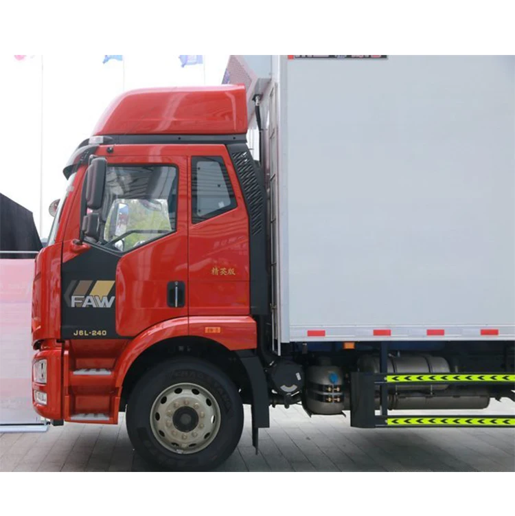 Охлажденный Автомобиль Faw Jiefang J6L 240 л.с. 4x2 6 8 м с