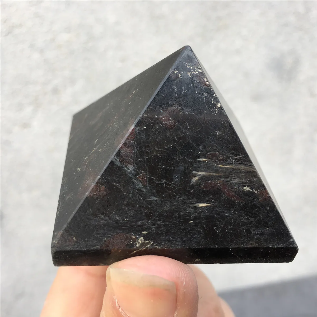 Egypt Pyramid Stone Sculpture crystal quartz Statue Chakra Reiki Carved Fengshui Crafts Healing Spiritual Crystal