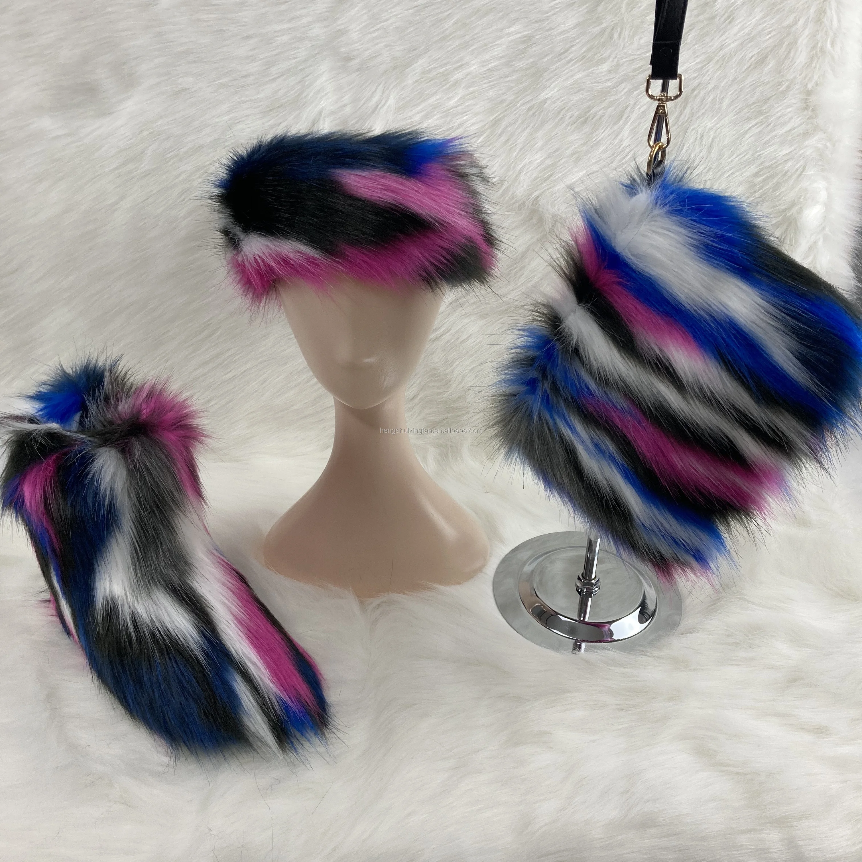 hot sale Custom color warm soft inside fashion winter half snow boots with fur for women and kids