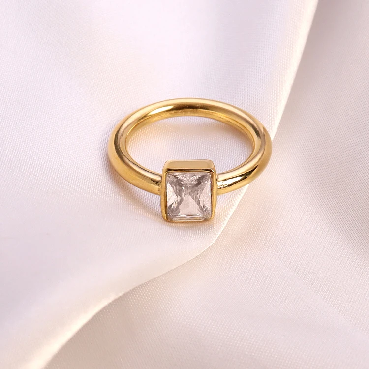 Waterproof High Quality Stainless Rings Gemstones Wedding Rings Gold 18k Couple Square Zircon Clear Pink Stone Ring for Gift