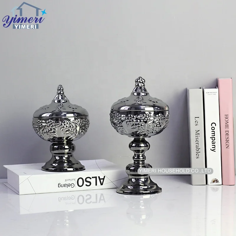 OEM ODM Luxury Unique Large Storage Jar Vintage Fancy Round Glass Candy Jars With Lids