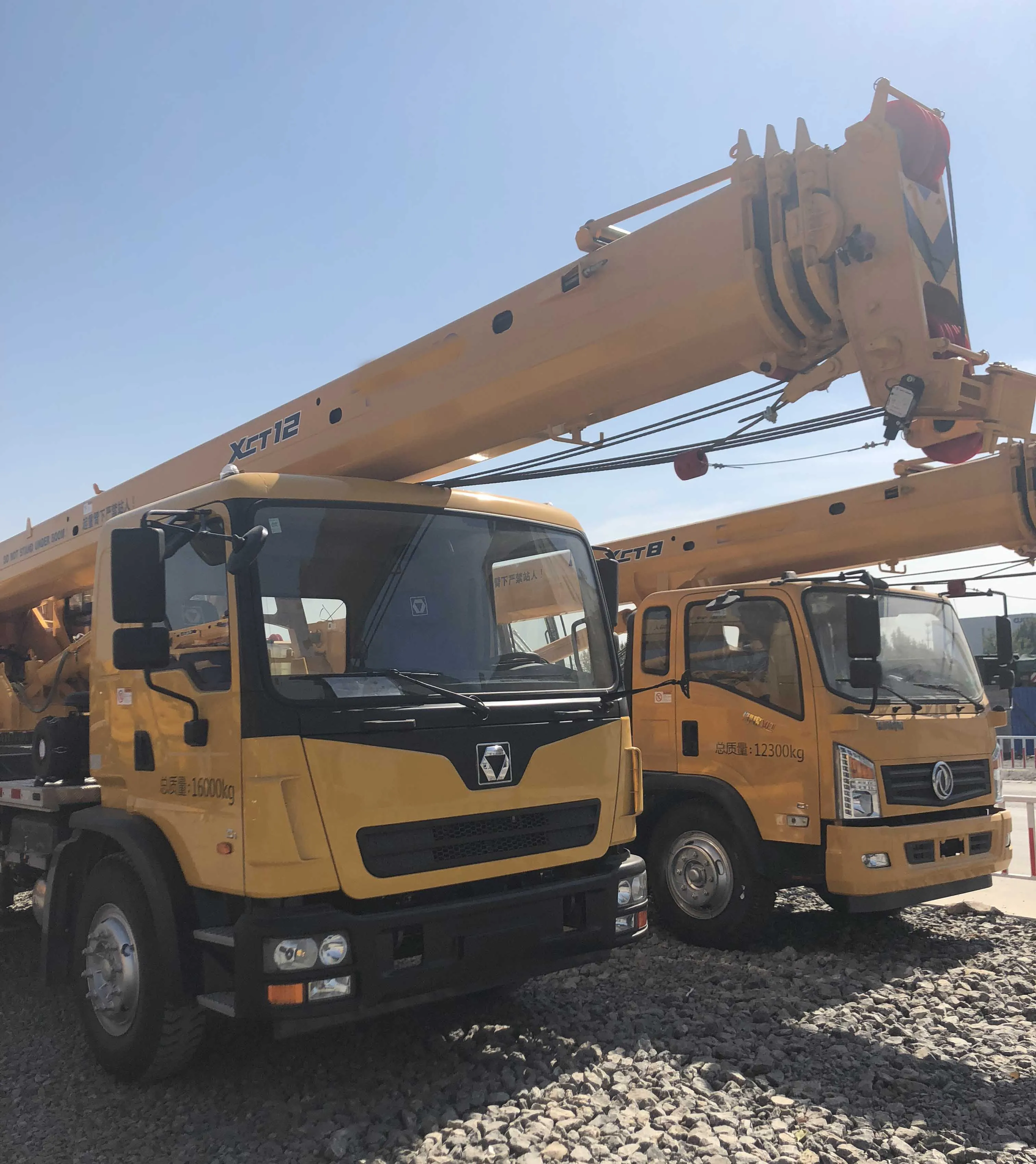 2021 Hydraulic Mobile Truck Jib Crane 12 Ton Truck Crane Lifting