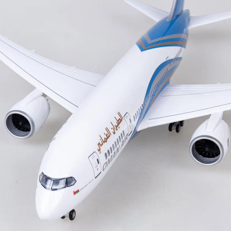 1/130 Scale 43CM Oman Air Boeing 787 B787 Aircraft Model Civil Aviation Passenger Aircraft Simulation Decoration Gift