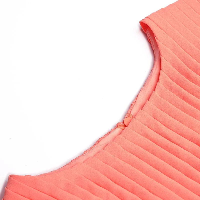 
2021 Spring Round O Neck Sleeveless Lace Up Waist Full Body Pleated Cloak Long Dress 