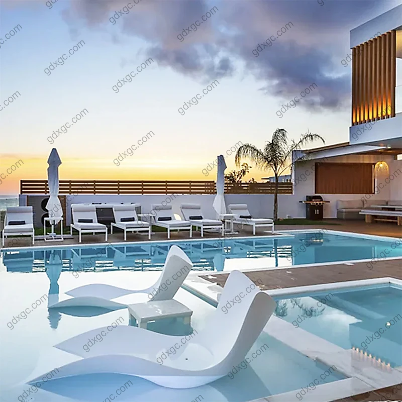 Luxury LED Sun Lounge Pool Chair for Hotels and Swimming Pool Outdoor Garden Furniture Beach and Park Use Tanning on Ledge