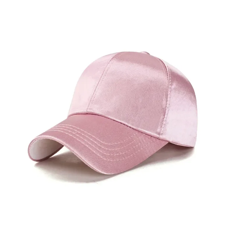 Женская атласная бейсболка с шелковой подкладкой