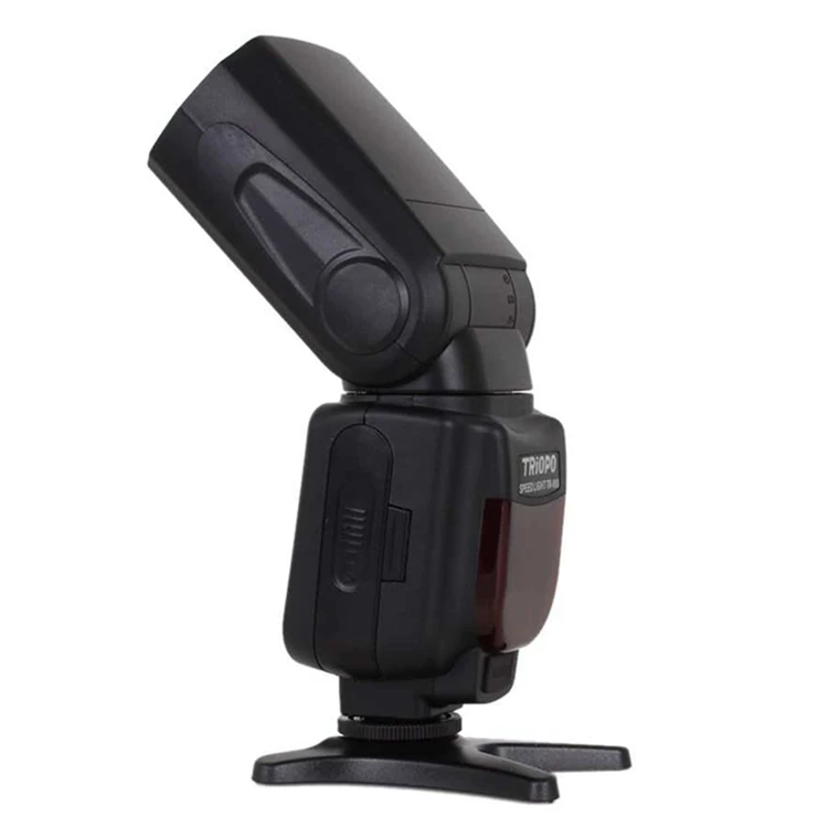 Triopo Camera flash light TR-950  manual flash light with Slave function and GN 35 .