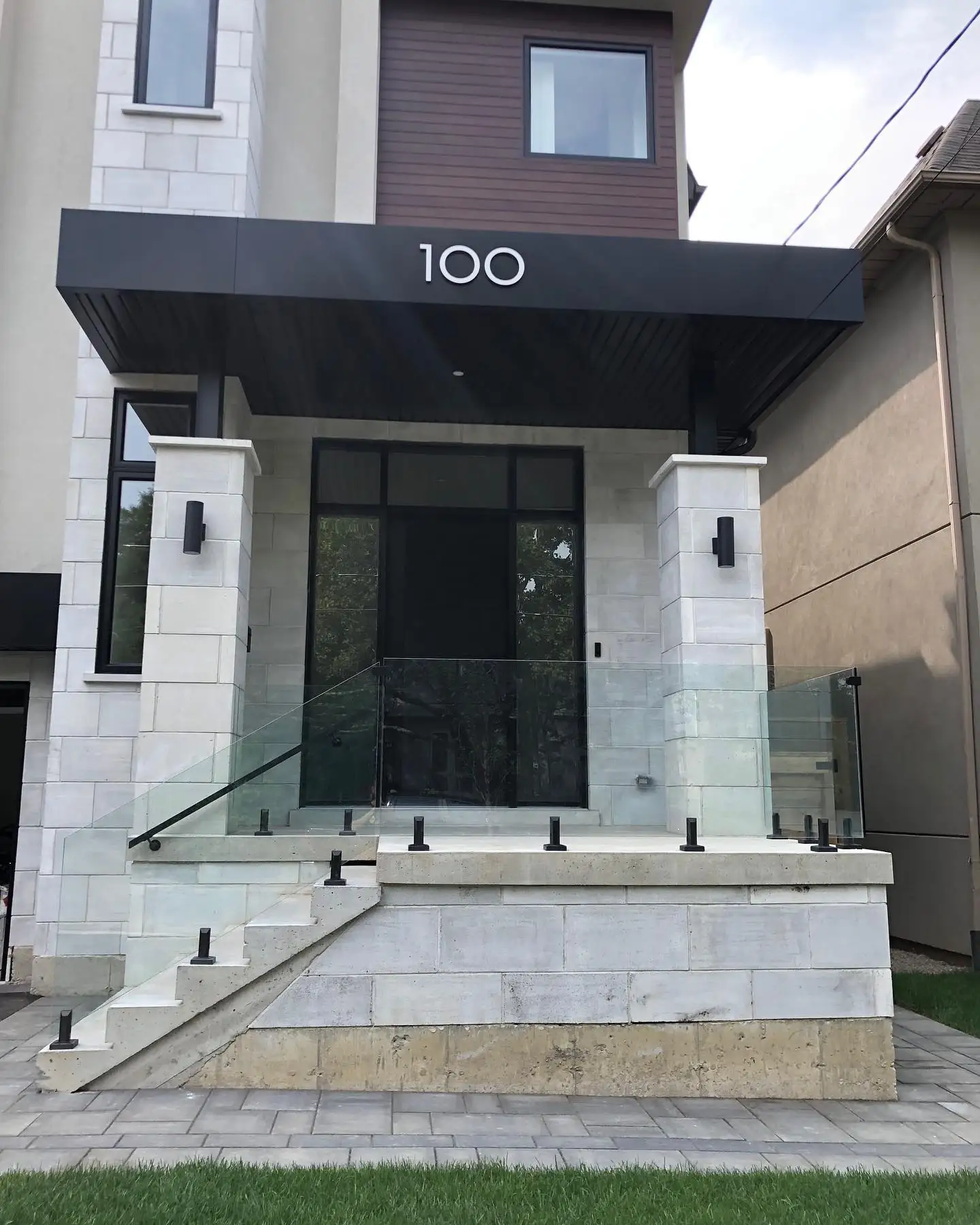 YL cheap glass railings outdoor balcony fence spigot 2205