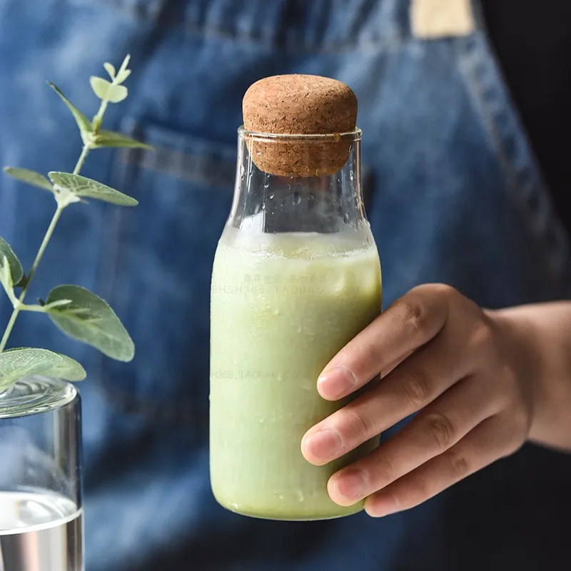 1L Hand Blow glass carafe with cover  borosilicate Glass water bottle with cork stopper lid for home,Restaurant,bar