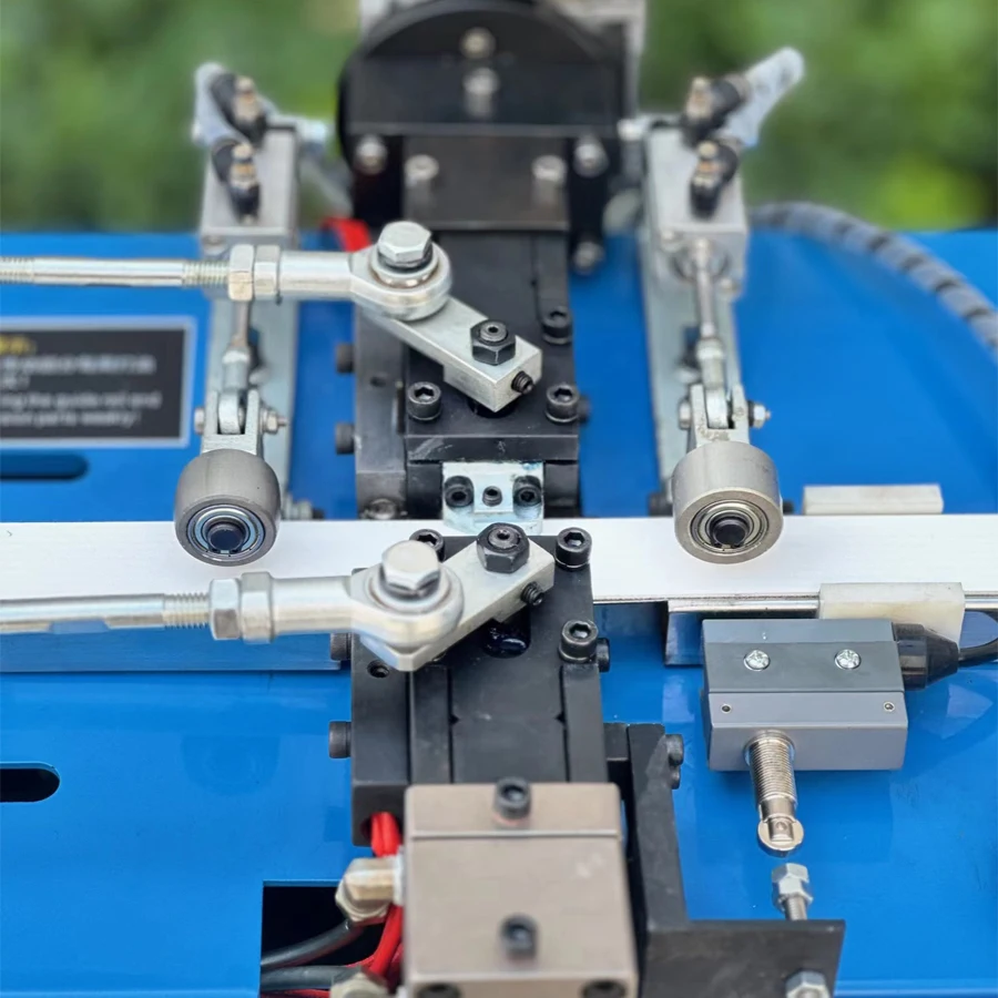 Butyl Extruder Machine Automatic Insulating Glass Production Line Butyl Extruder Insulating Glass Machine