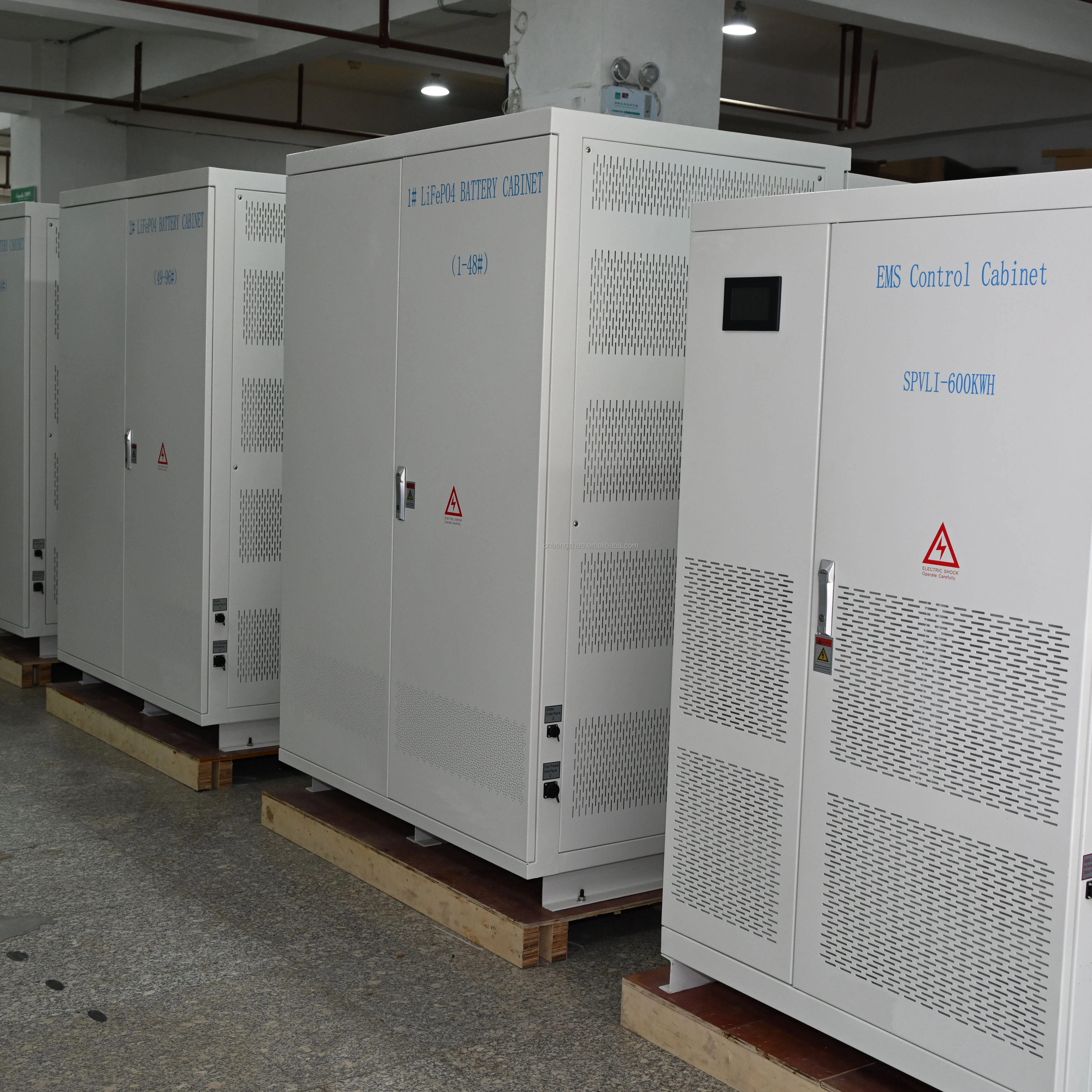 600kWh commercial industrial storage battery solar panels system with inverter charger and lithium battery
