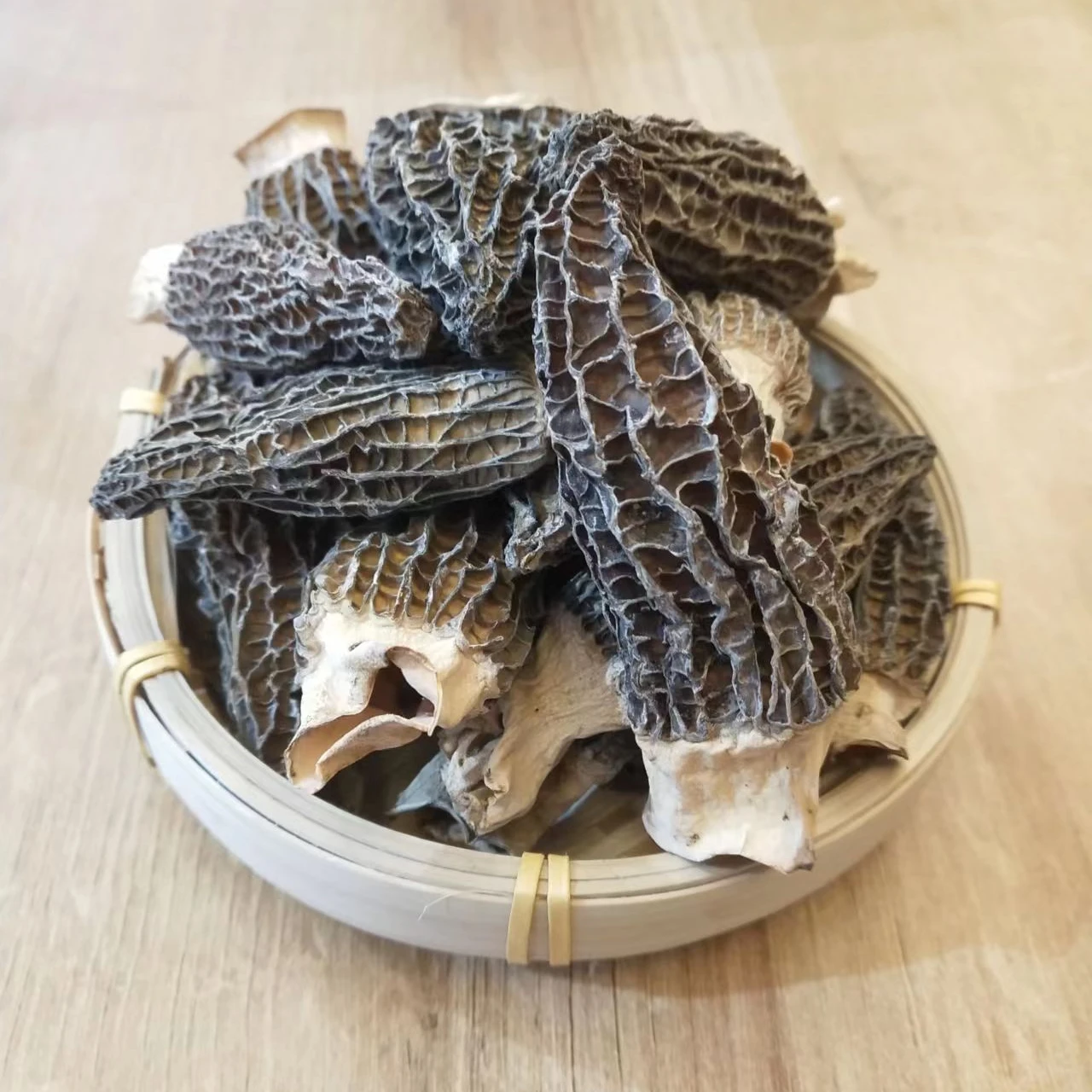 Chinese 7-9cm,  1cm Stem Dried Morel Mushroom