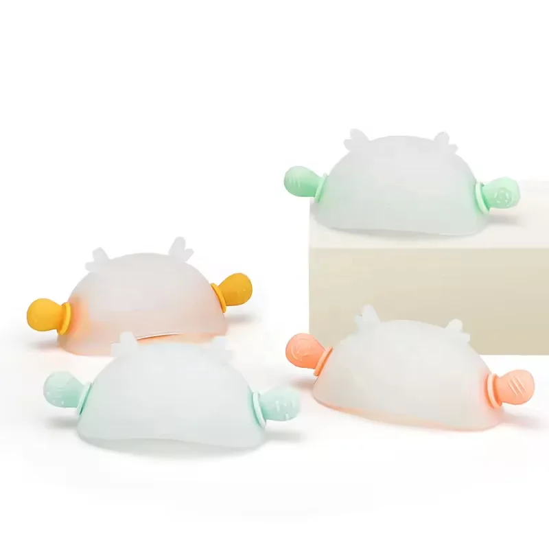 Oem Manufacturer Customize Color 0-6 Months Palms Wear Teether Food Grade Silicone Handheld Baby Teether